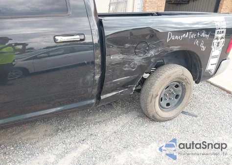 2017 Ram 1500 Big Horn 4X4 6'4 Box z USA, uszkodzony, nr VIN 1C6RR7TT0HS610368